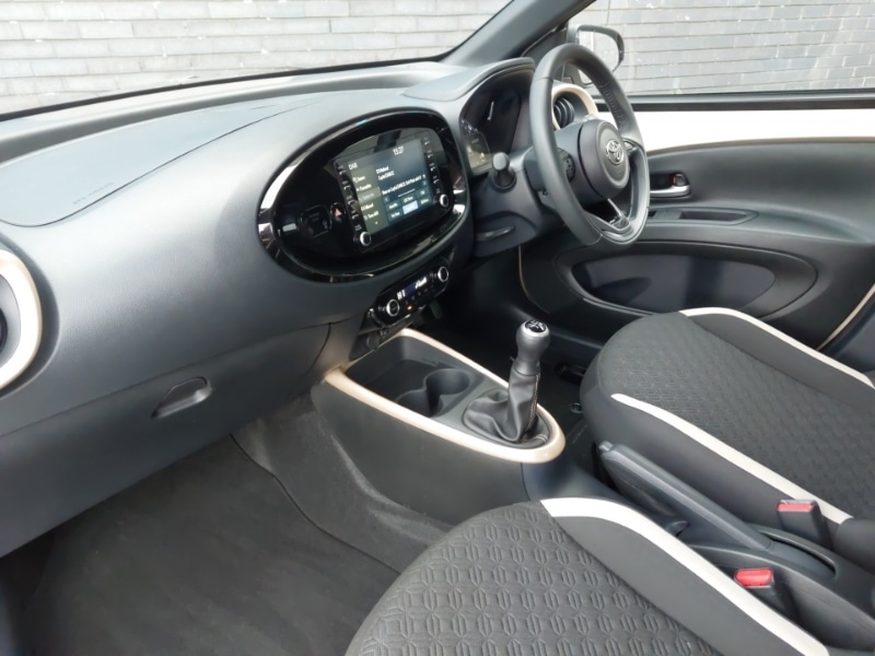 Used Toyota Aygo X 2022 for sale - 76951598: Photo 5