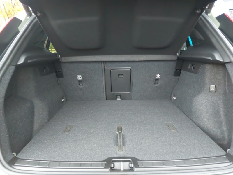 Used Volvo XC40 2024 for sale - 76427553: Photo 8