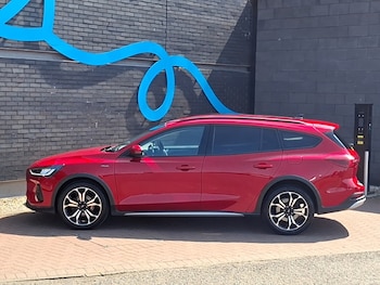 Used Ford Focus 2023 for sale - 79372864: Photo