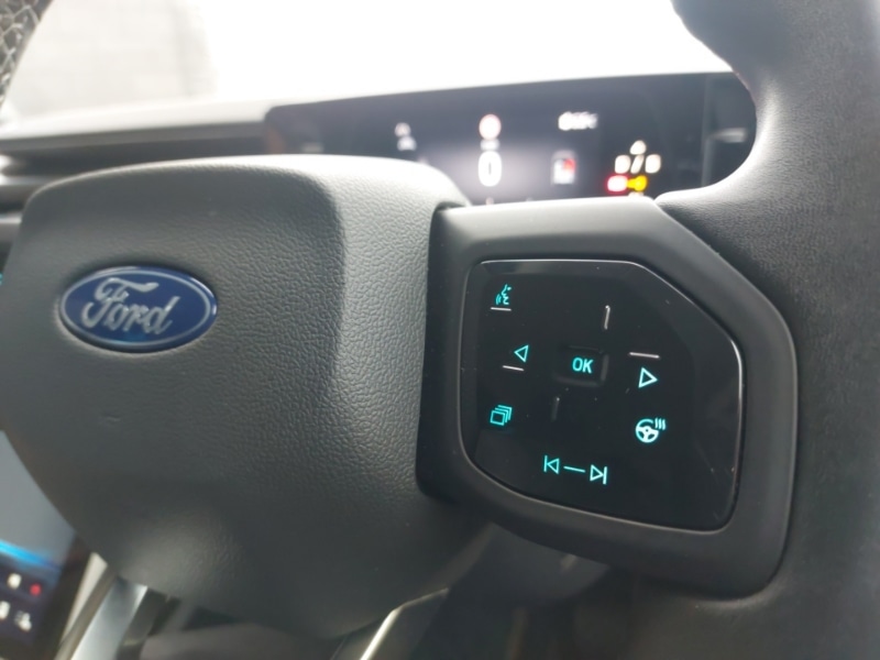 Used Ford Explorer 2025 for sale - 76707716: Photo 16