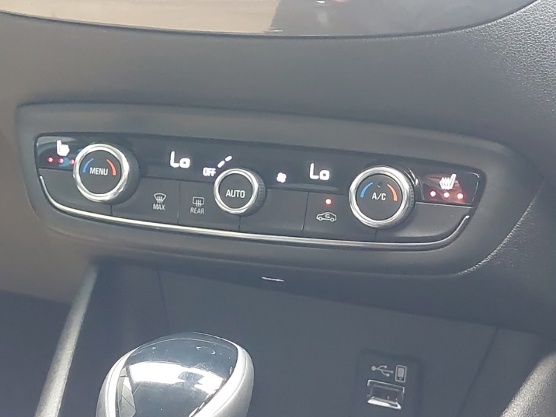 Used Vauxhall Crossland 2022 for sale - 76120990: Photo 17