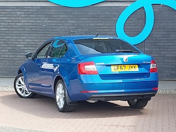Used Skoda Octavia 2017 for sale - 78778216: Photo
