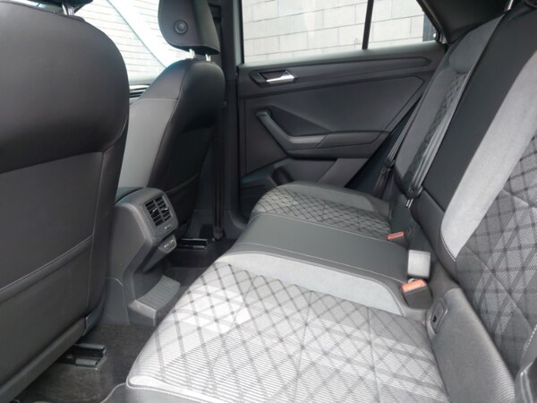 Used Volkswagen T-Roc 2024 for sale - 75295232: Photo 6