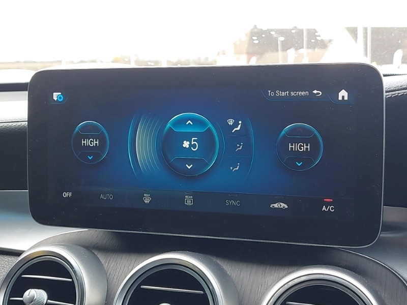 Used Mercedes-Benz GLC 2019 for sale - 77623627: Photo 17