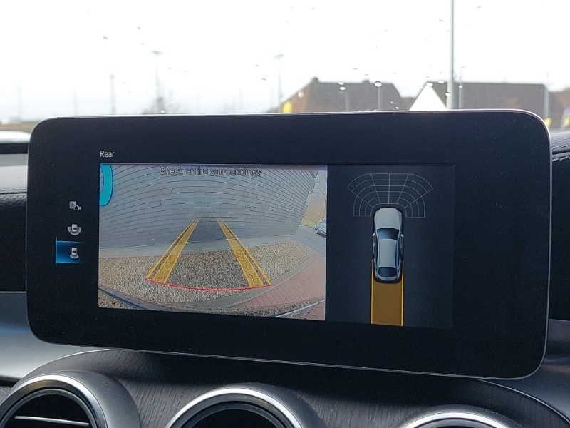 Used Mercedes-Benz GLC 2019 for sale - 77623627: Photo 19