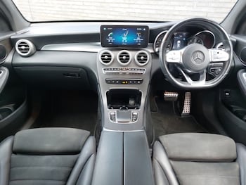 Used Mercedes-Benz GLC 2019 for sale - 77623627: Photo