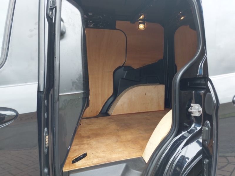 Used Ford Transit Courier 2023 for sale - 78032620: Photo 6