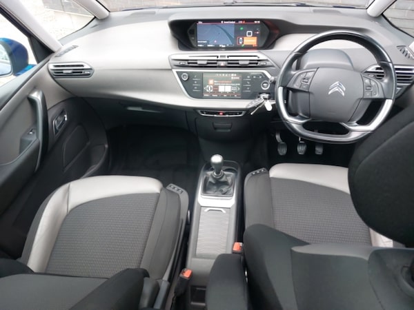 Used Citroen C4 Grand Picasso 2017 for sale - 76238321: Photo 2