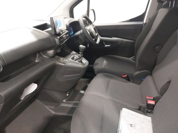 Used Citroen Berlingo 2024 for sale - 76289453: Photo 5