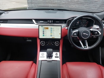 Used Jaguar F-Pace 2021 for sale - 75668927: Photo