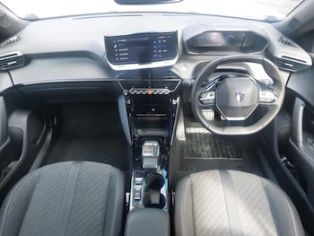 Used Peugeot 2008 2025 for sale - 78987813: Photo