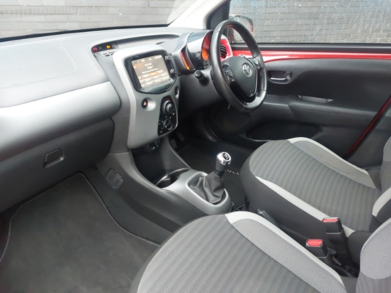 Used Toyota AYGO 2018 for sale - 76974903: Photo 5