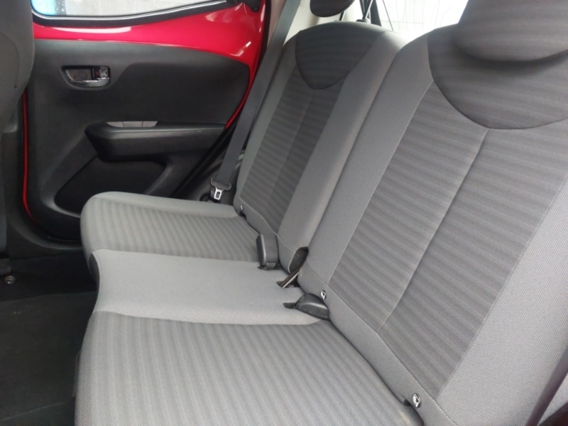 Used Toyota AYGO 2018 for sale - 76974903: Photo 6