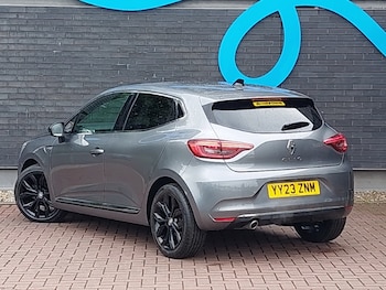 Used Renault Clio 2023 for sale - 79020655: Photo