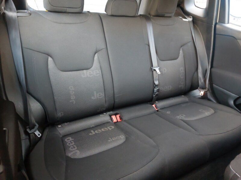 Used Jeep Renegade 2016 for sale - 76567121: Photo 13