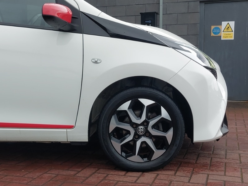 Used Toyota AYGO 2019 for sale - 76225890: Photo 14