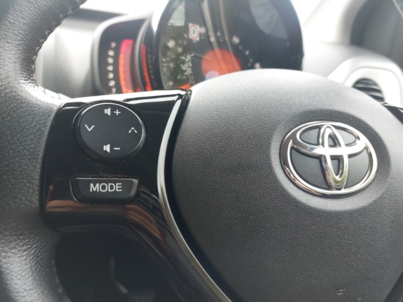 Used Toyota AYGO 2019 for sale - 76225890: Photo 15