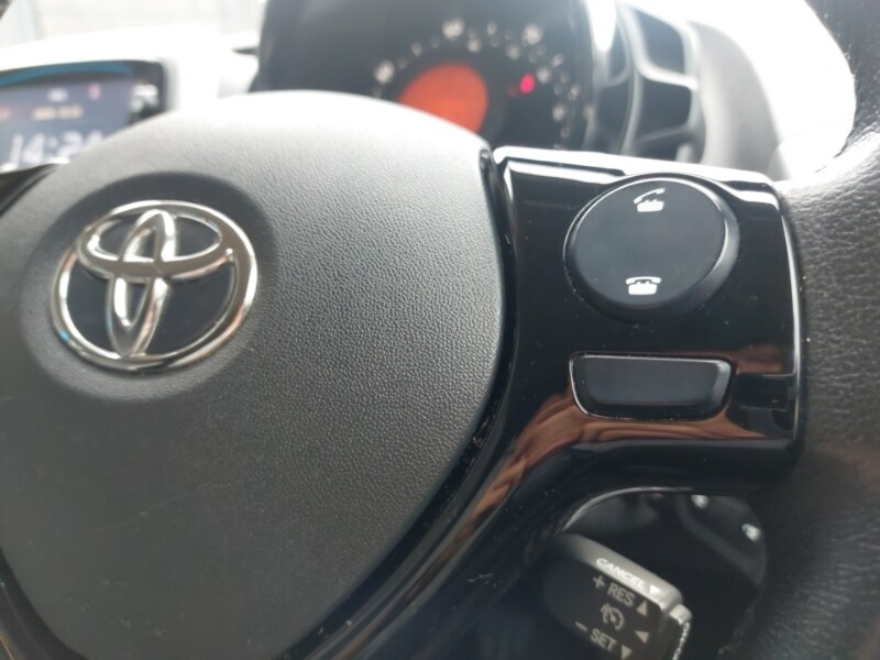 Used Toyota AYGO 2019 for sale - 76225890: Photo 16