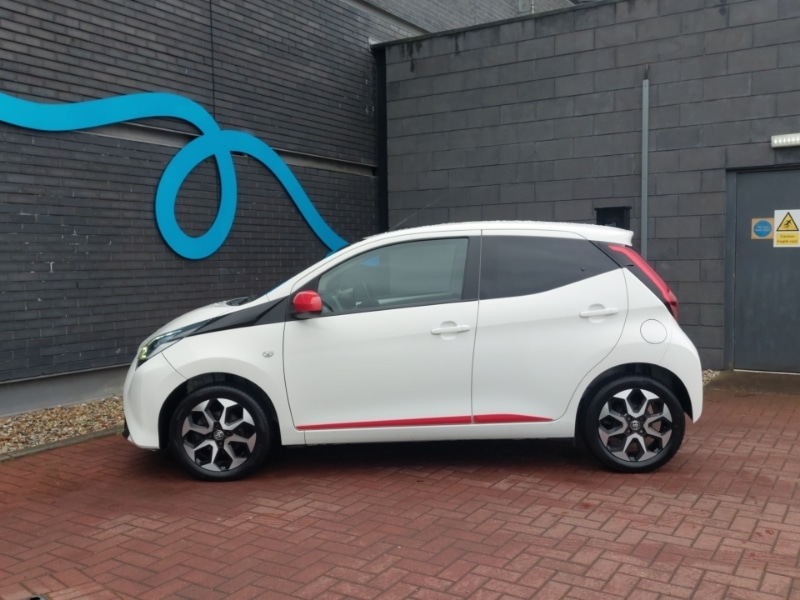 Used Toyota AYGO 2019 for sale - 76225890: Photo 4