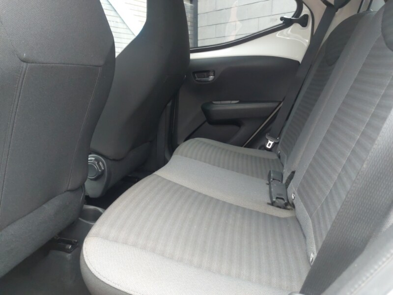 Used Toyota AYGO 2019 for sale - 76225890: Photo 6