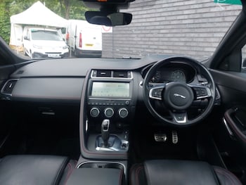 Used Jaguar E-Pace 2020 for sale - 79070511: Photo