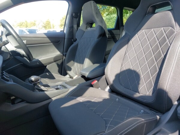 Used Skoda Karoq 2024 for sale - 75591554: Photo 12