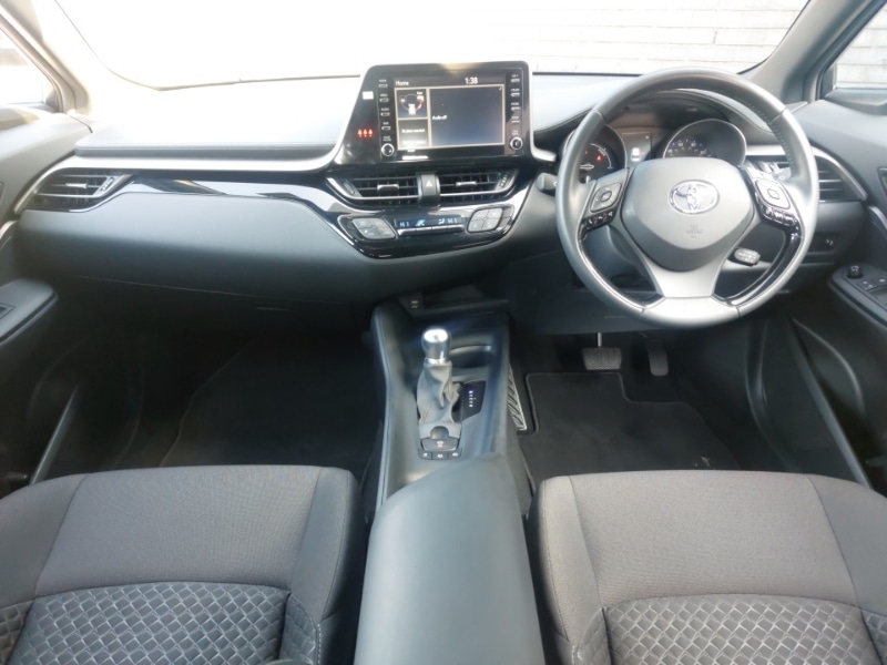 Used Toyota C-HR 2023 for sale - 77975026: Photo 2