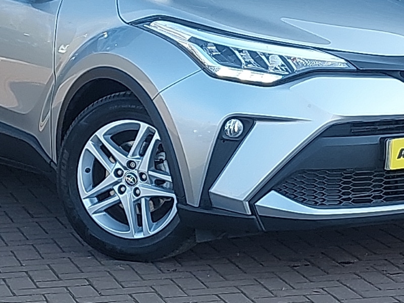 Used Toyota C-HR 2023 for sale - 77975026: Photo 9