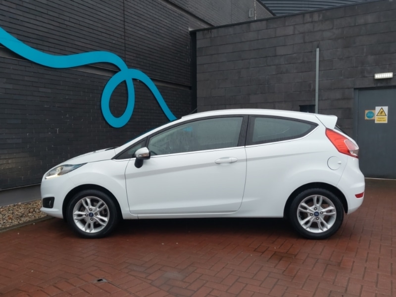 Used Ford Fiesta 2016 for sale - 76880334: Photo 4