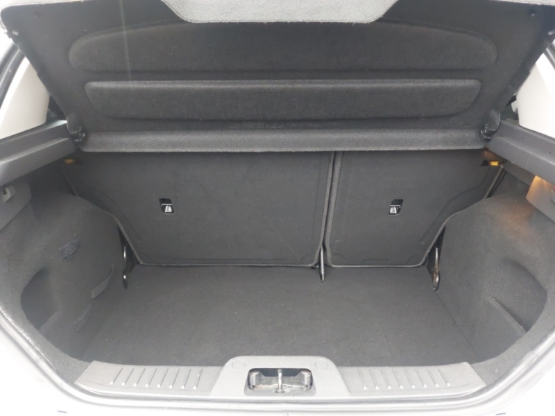 Used Ford Fiesta 2016 for sale - 76880334: Photo 8