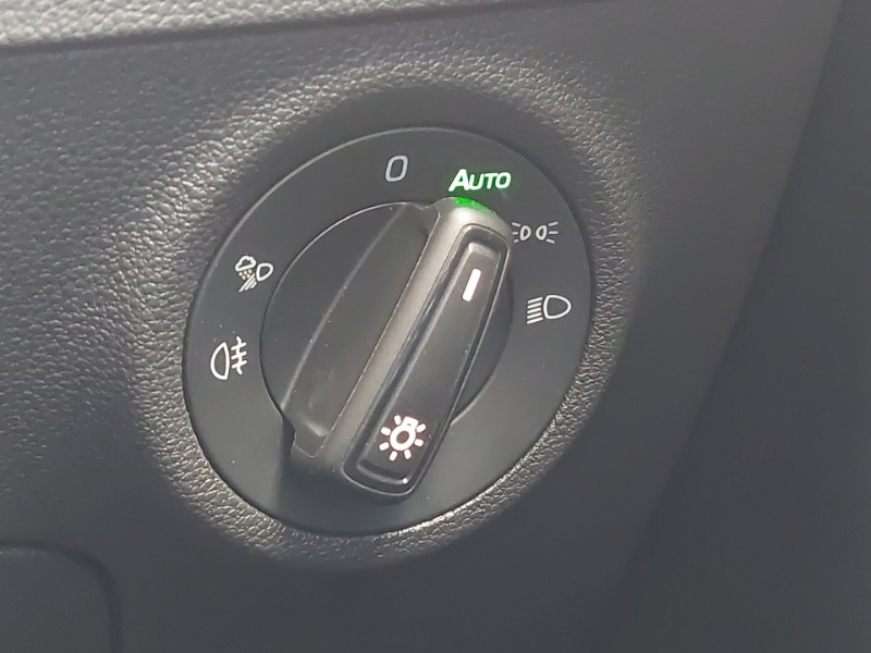 Used Skoda Karoq 2024 for sale - 78126383: Photo 19