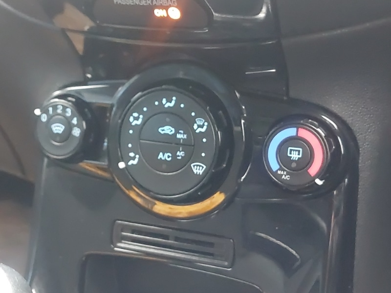 Used Ford Fiesta 2016 for sale - 76849013: Photo 17