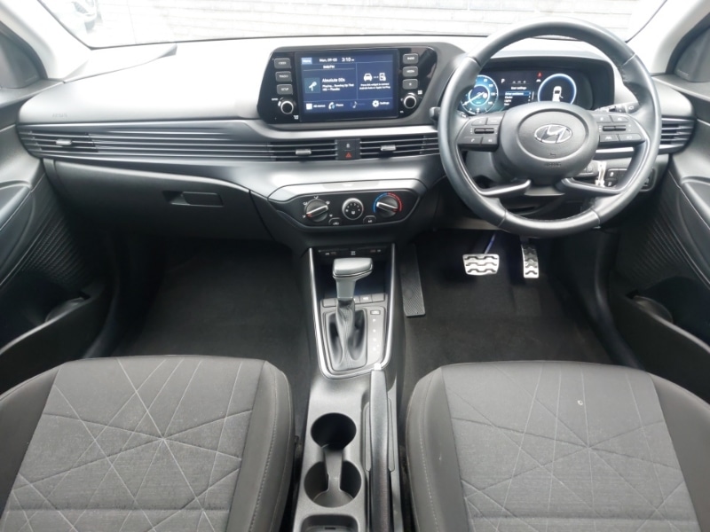 Used Hyundai BAYON 2023 for sale - 77815602: Photo 2