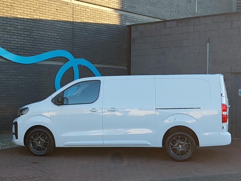 Used Vauxhall Vivaro 2024 for sale - 76721790: Photo 4