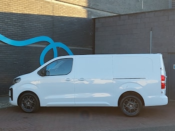 Used Vauxhall Vivaro 2024 for sale - 76721790: Photo