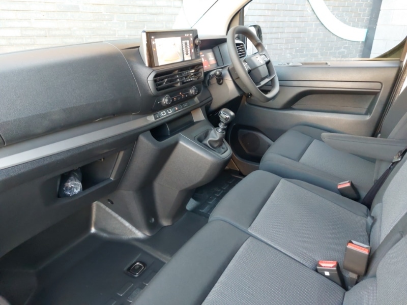 Used Vauxhall Vivaro 2024 for sale - 76721790: Photo 5