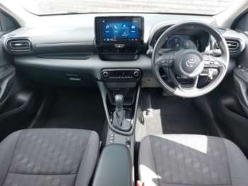 Used Toyota Yaris 2024 for sale - 75138393: Photo