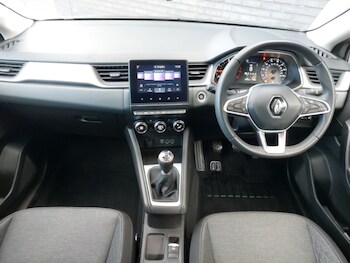 Used Renault Captur 2022 for sale - 77272784: Photo