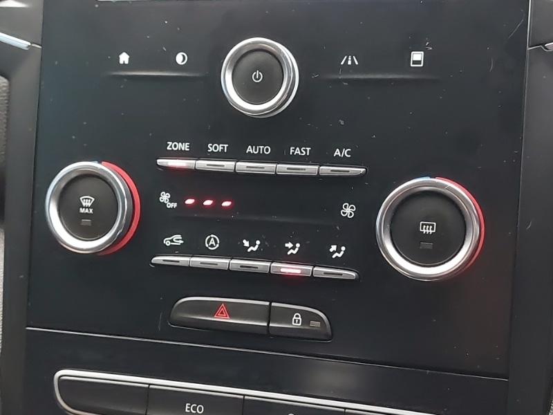 Used Renault Megane 2018 for sale - 76543437: Photo 17