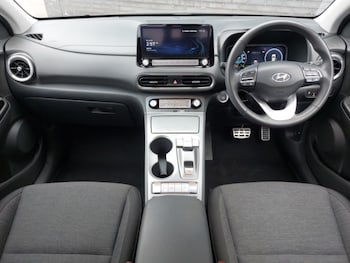 Used Hyundai KONA 2023 for sale - 78041029: Photo