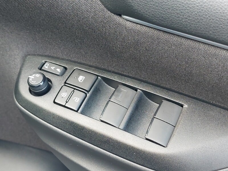 Used Toyota Yaris 2024 for sale - 77491224: Photo 12