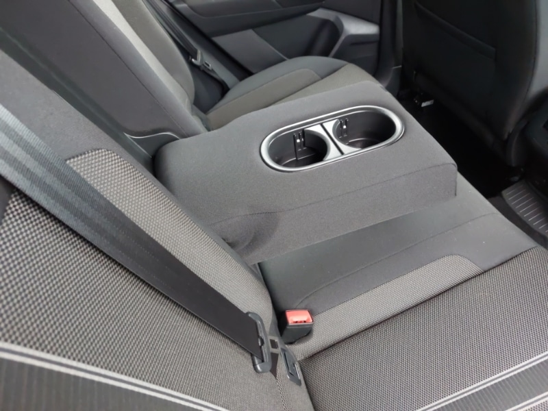 Used Volkswagen T-Roc 2018 for sale - 76506936: Photo 12