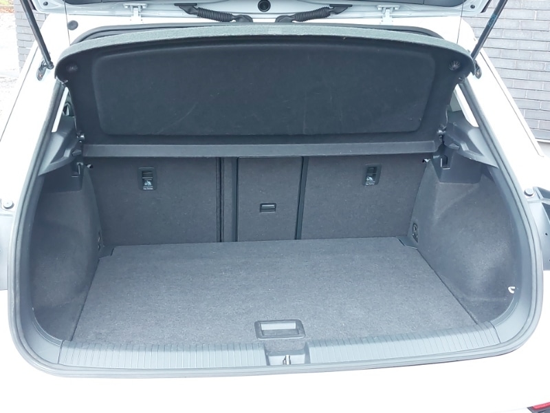 Used Volkswagen T-Roc 2018 for sale - 76506936: Photo 8