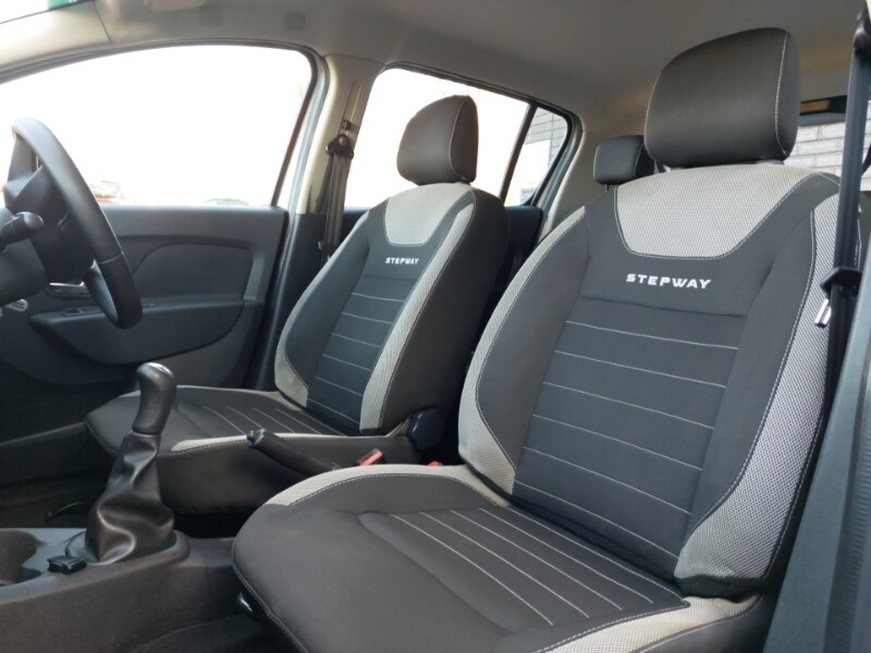 Used Dacia Sandero Stepway 2018 for sale - 77975035: Photo 12