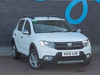 Used Dacia Sandero Stepway 2018 for sale - 77975035: Photo