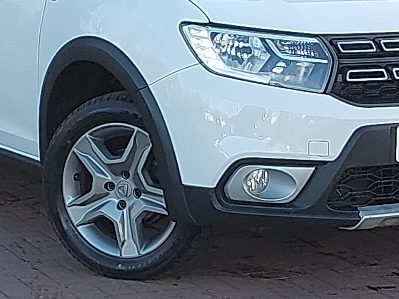 Used Dacia Sandero Stepway 2018 for sale - 77975035: Photo 9