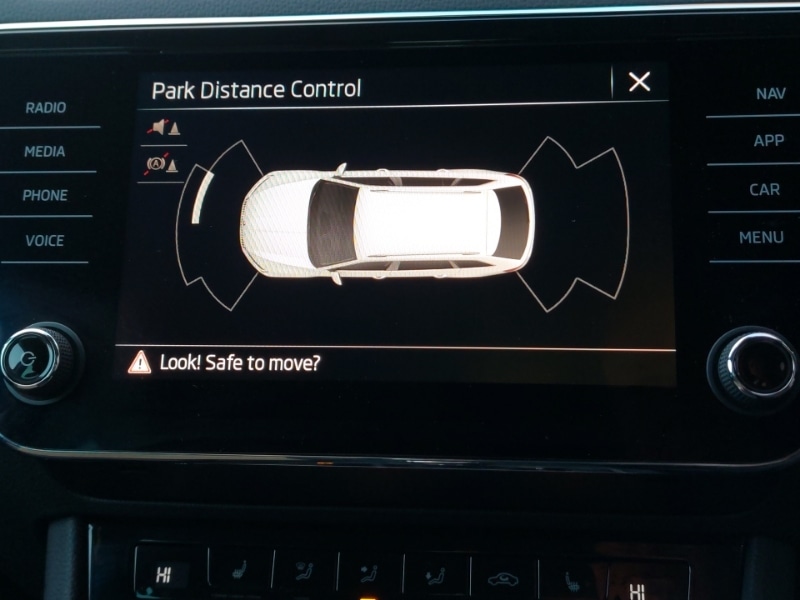 Used Skoda Superb 2023 for sale - 76707711: Photo 11