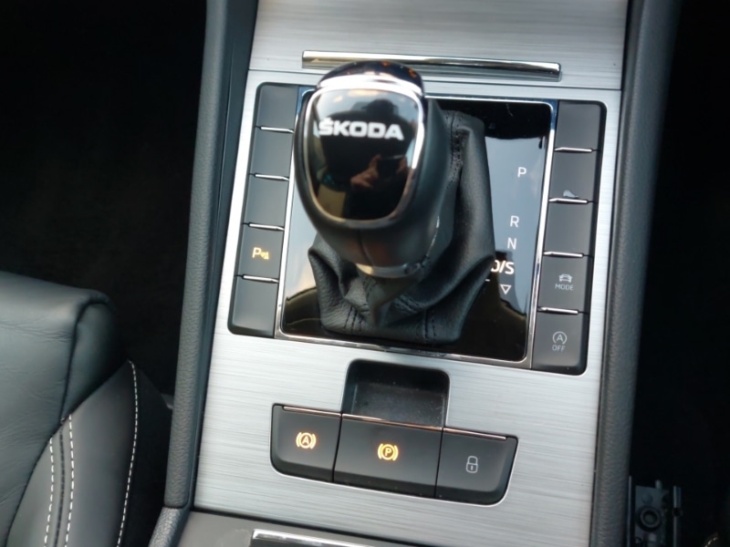 Used Skoda Superb 2023 for sale - 76707711: Photo 15