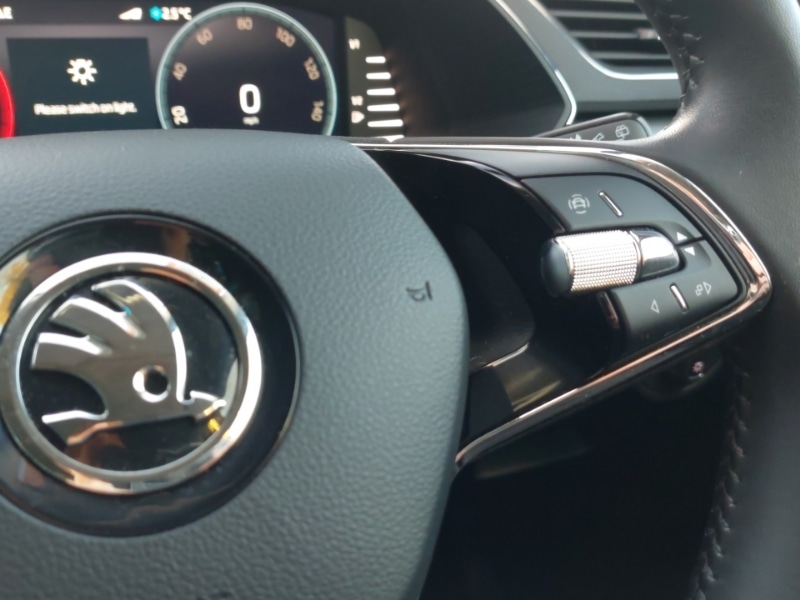 Used Skoda Superb 2023 for sale - 76707711: Photo 19