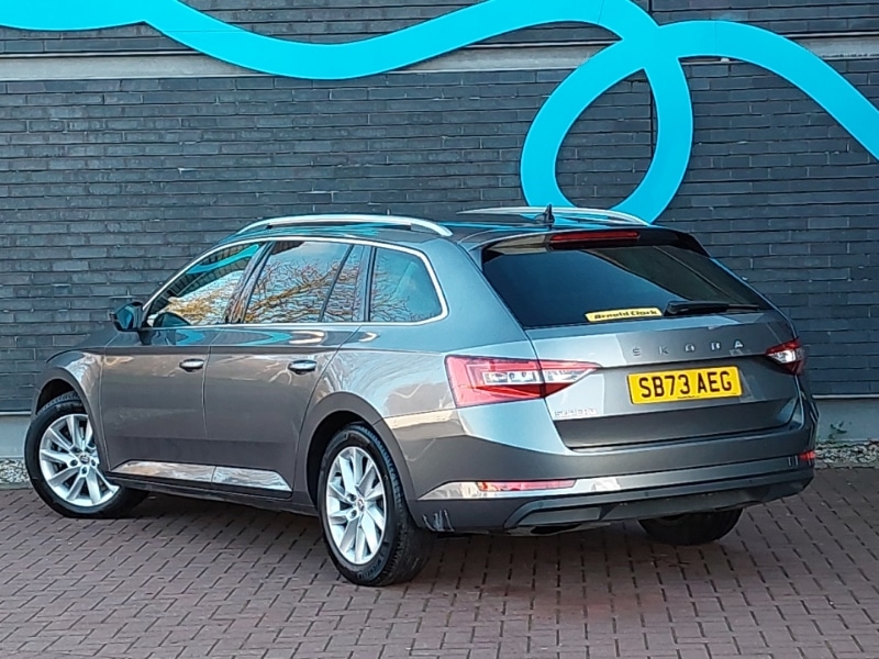 Used Skoda Superb 2023 for sale - 76707711: Photo 3